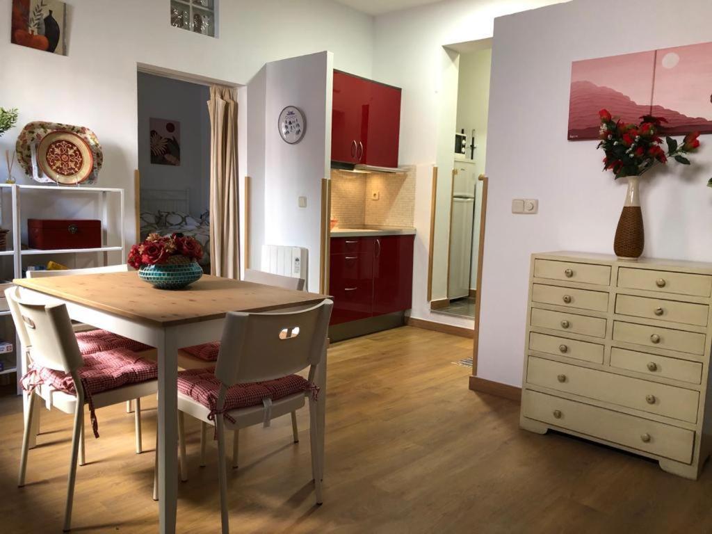 Apartamento Lavapies Al Lado Del Rastro Madrid Ngoại thất bức ảnh